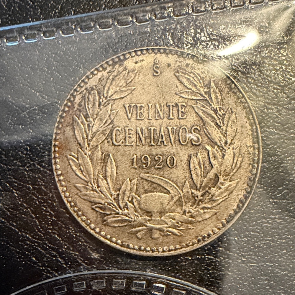 1920 Veinte Centavos Coin 40% silver